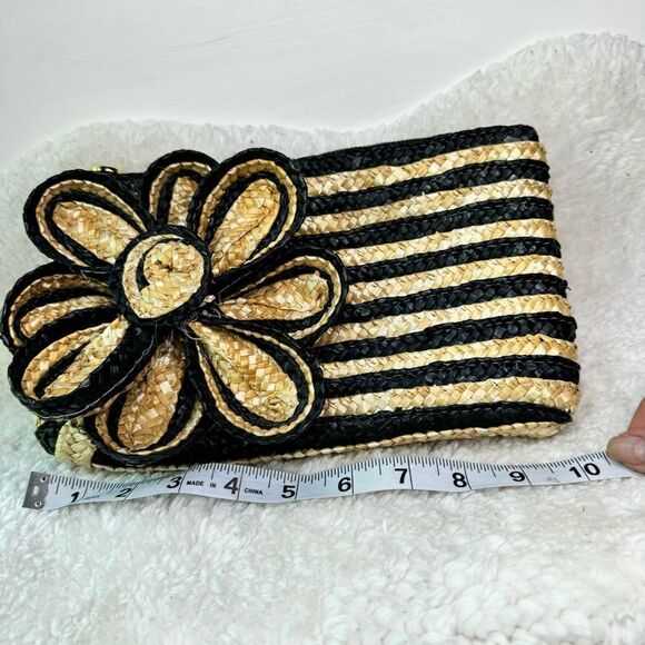 MudPie Clutch Flower Handbag Natural Woven Wheat Straw black Gold Accent Stripes - Picture 15 of 16